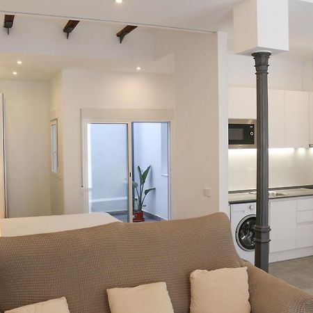 Balaustrada Apartments Бурхасот Экстерьер фото