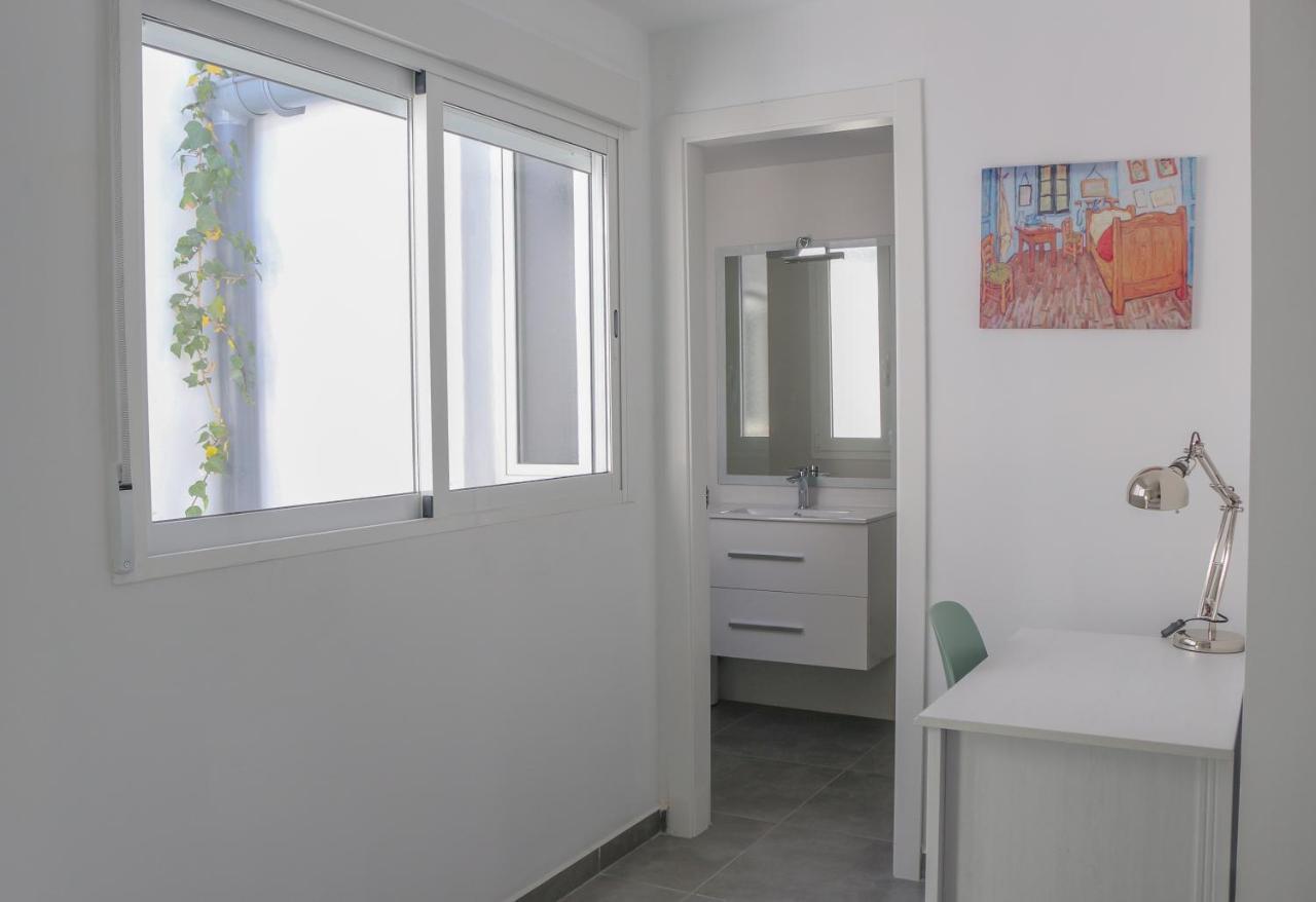 Balaustrada Apartments Бурхасот Экстерьер фото
